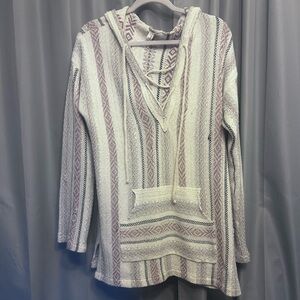 L Love Molina Mexican Poncho Baja Hoodie Women's Size L  👠503